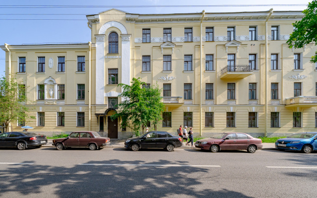 U Botanicheskogo Sada Apartments