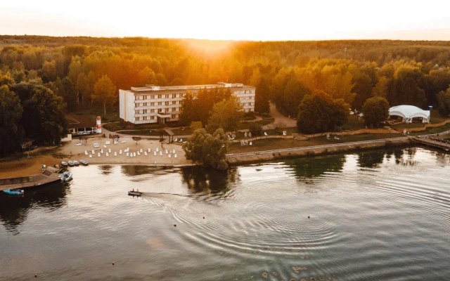 Lunevo Hotel on Volga