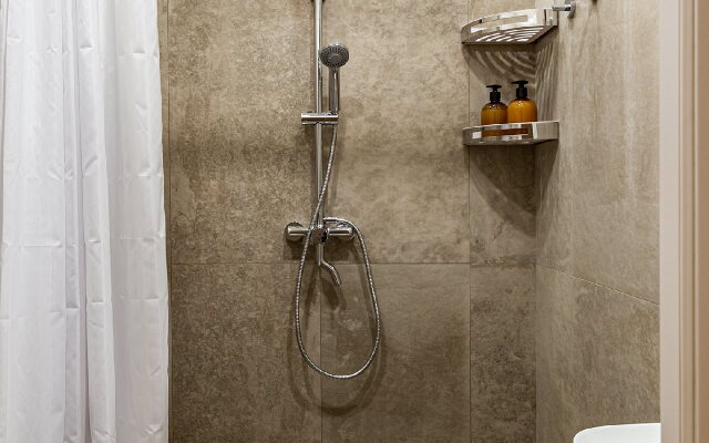 Letyourflat "Benua" (3 Bedrooms) Apartments