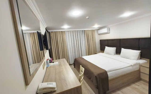 Deluxe City Boutique Hotel