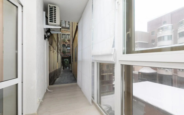 Студия Этажидейли на Белинского 30