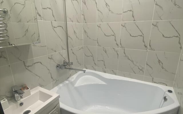 Uyutnaya kvartira v tsentre starogo goroda Flat