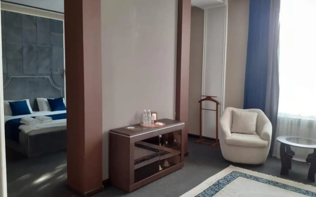Hotel Shahristan