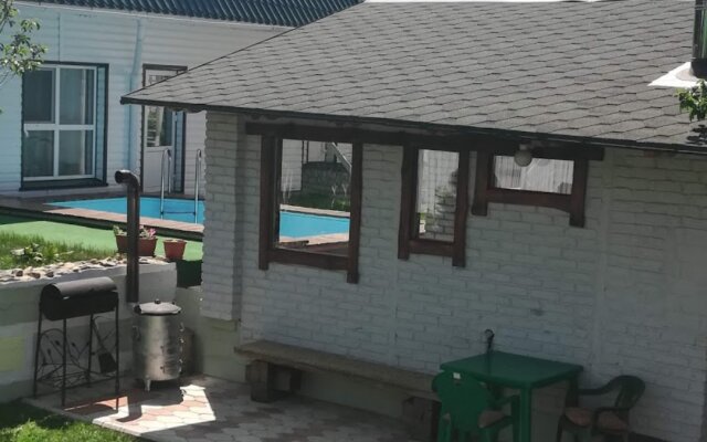 Slavyanskiy Guest house