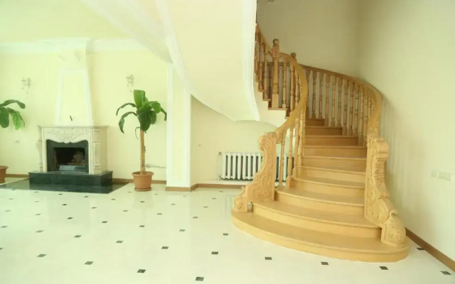 Apartments City On The Palm Guest House