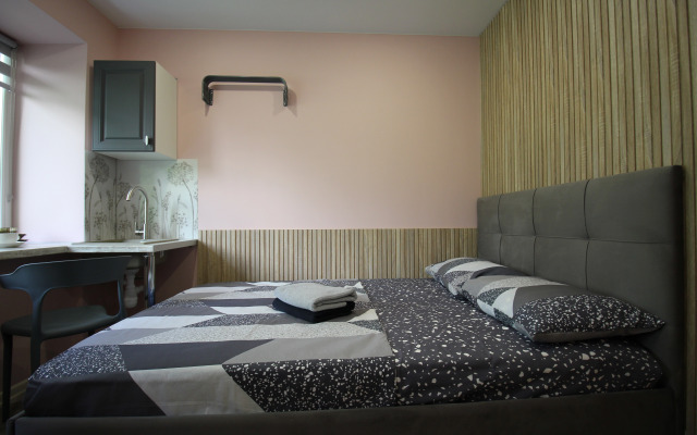 Квартира студия возле метро