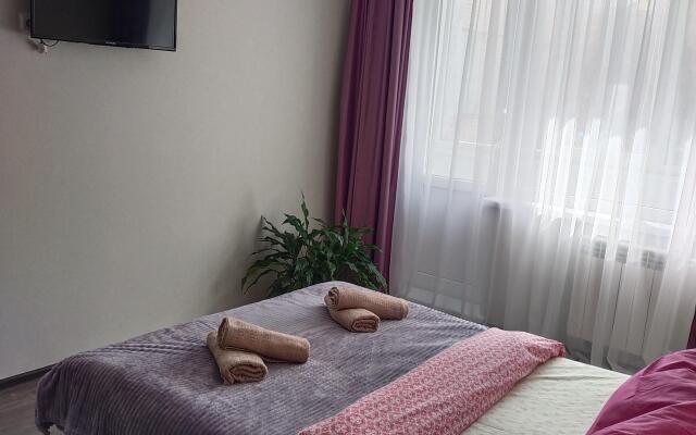 Zagorodnaya V Okruzhenii Lesa I Ozer Flat
