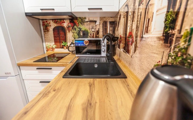 More Rooms Na Ruzheynoy 1 Apartments