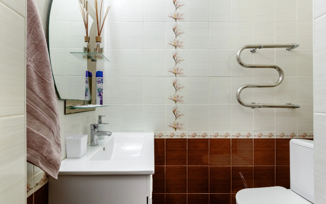 Na Prospekte Lenina Flat
