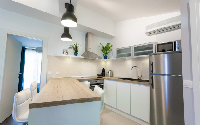 Anita Apartments