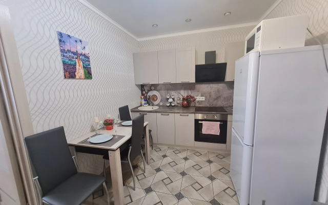 Квартира на Военаеде