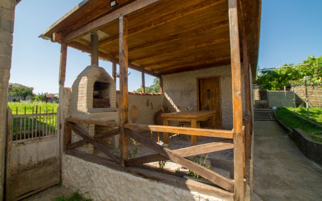 Irakli Guest House