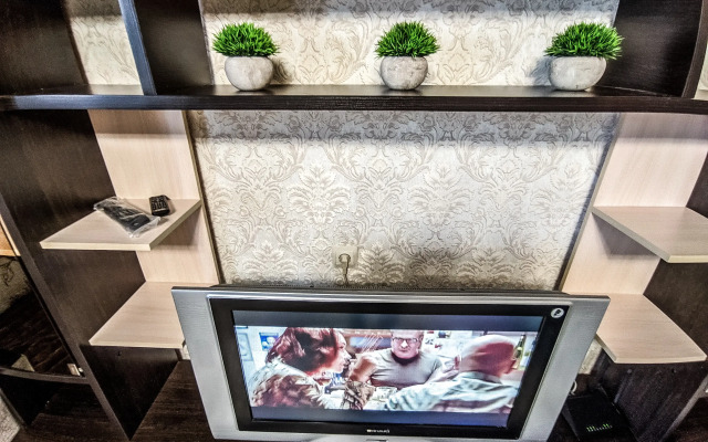 Uyutnaya Dvukhkomnatnaya S Udobnym Raspolozheniem Flat