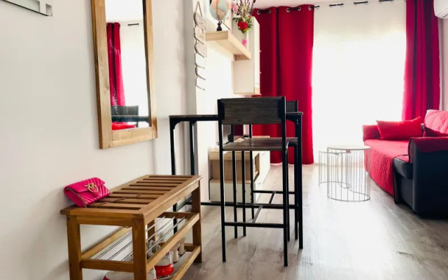 Apartsalou Priorat Apartments