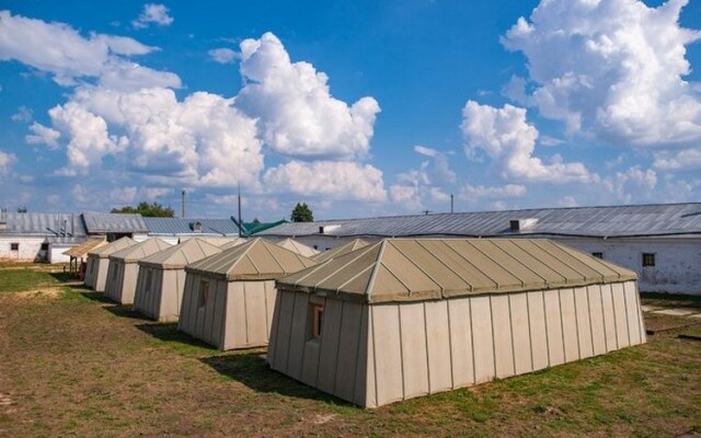 Гостиница-глэмпинг Гусарская Стоянка