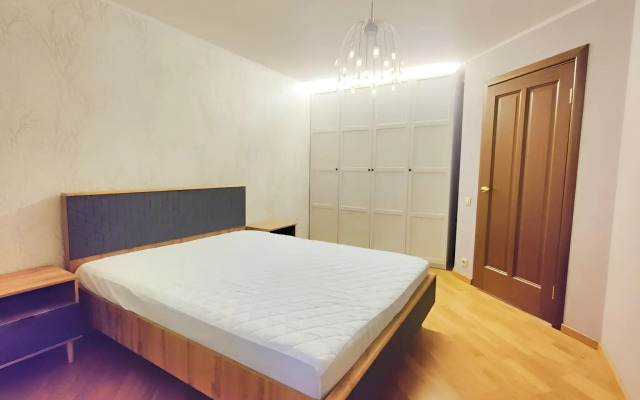 Na Shirokoy u Meteora Flat