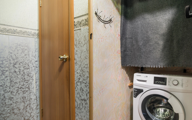 Апартаменты Двухкомнатные по Авиаторов 7