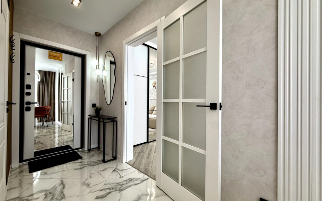 Квартира на Хусаиновых 8