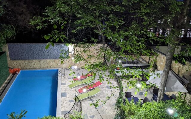 Sani Hotel