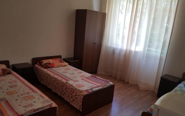 Na Giatsintovoj Guest House