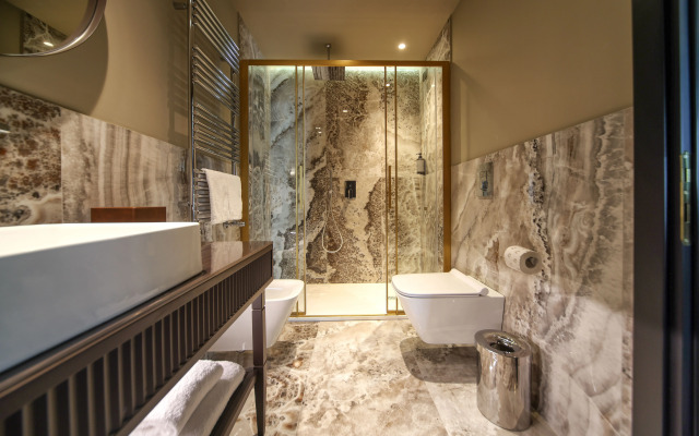 U-Visionary Venezia Hotel