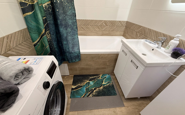 Квартира 2-х Комнатная на Ледовской Свободная Парковка