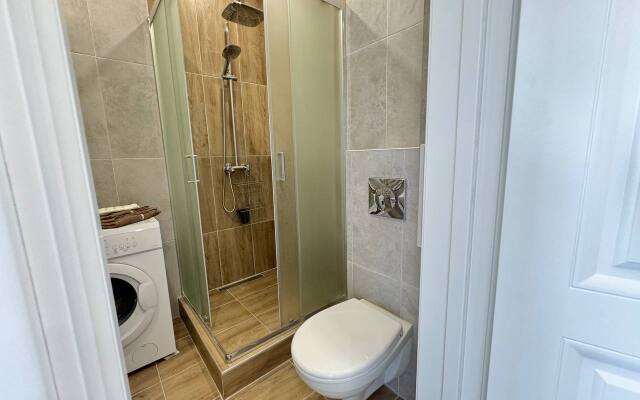 Na Oktyabryskoy U Morya Apartment