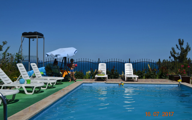Lukomorye Guest house