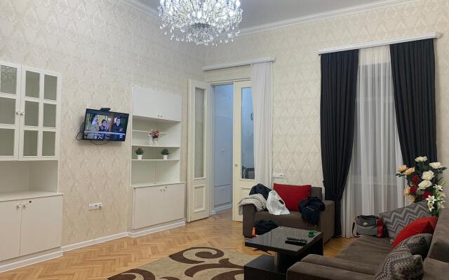 Central apartment Apartments