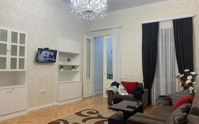 Апартаменты Central apartment