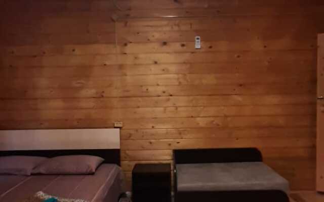 Rayskie Domiki Private House
