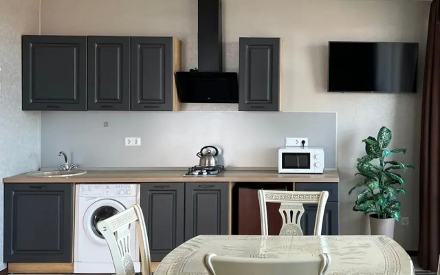 Dvukhkomnatnaya S Balkonom Flat