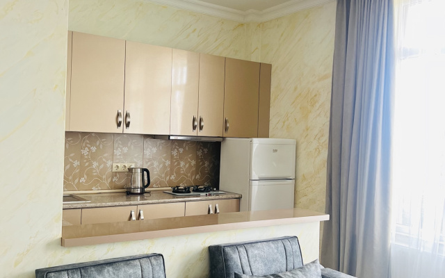 Апарт-отель Luka's Sweet Home