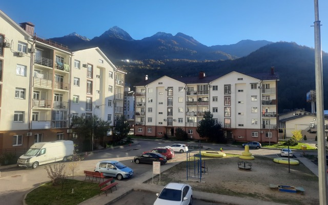 Aparty S 2 Spalnyami Ryadom S Podyemnikom Flat