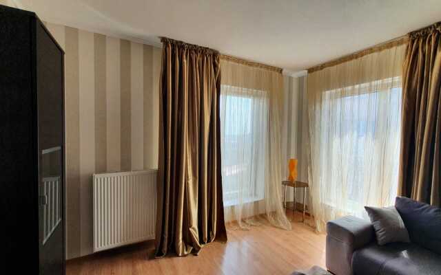 Квартира двухкомнатная 76м2 на Куйбышева 40