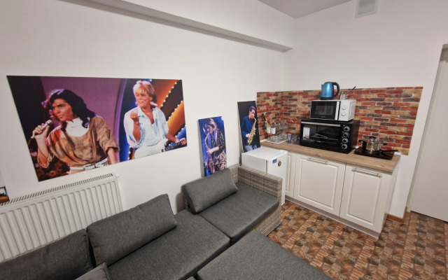V stile Kontsertkholl Flat