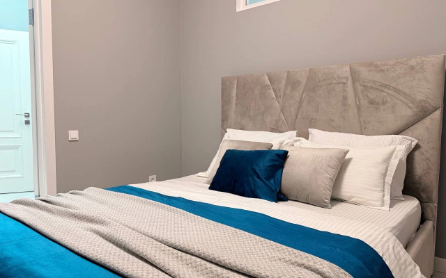 Квартира Просторная 2-комнатная на Даниялова 101