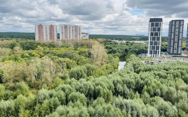 Квартира с видом на парк Маяковского и Исеть