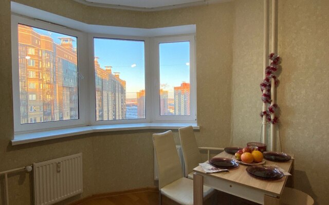 Квартира 2ккв у метро Парнас