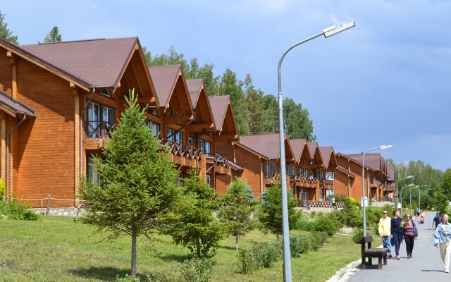 GLK Solnechnaya Dolina S Prekrasnym Vidom Apartments
