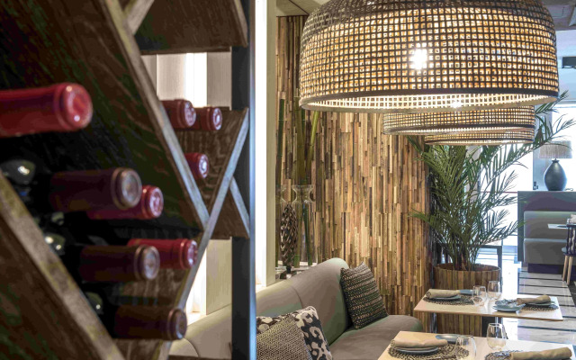 Salles Pere IV Hotel