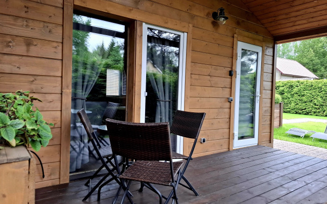 Na Lugovom 35m u reki v centre Zvenigorodava Private House
