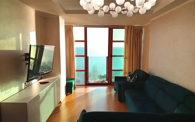 Апартаменты Золотая Бухта с Видом на Море