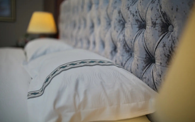 Grand Voyage Hotel