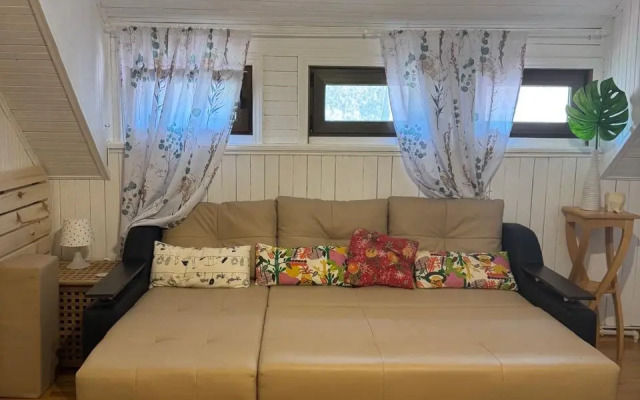 Частный дом Уютный жилой зимний в сказочно живописном месте