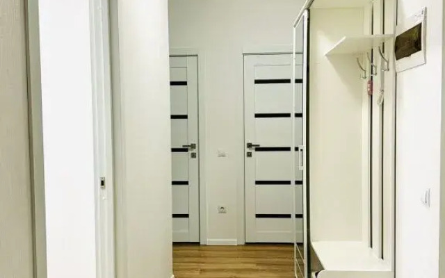 2 Na Grenaderskoy Flat