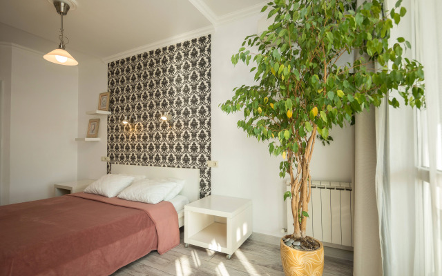 Na Bogdana Khmelnitskogo 10 Flat