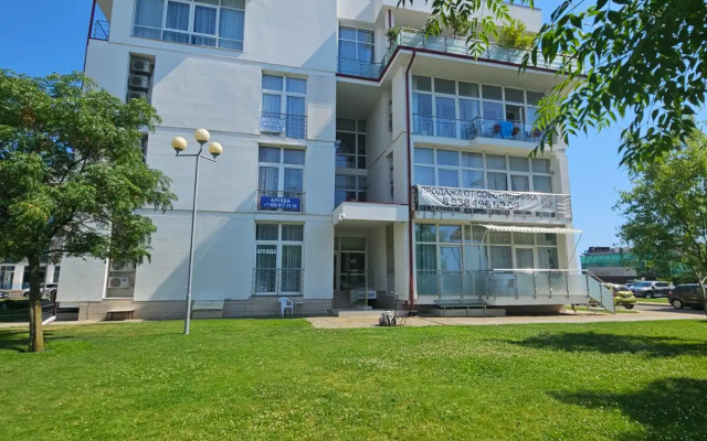 Apartments Dobry