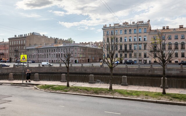 LetYourFlat Pushkin Apartments