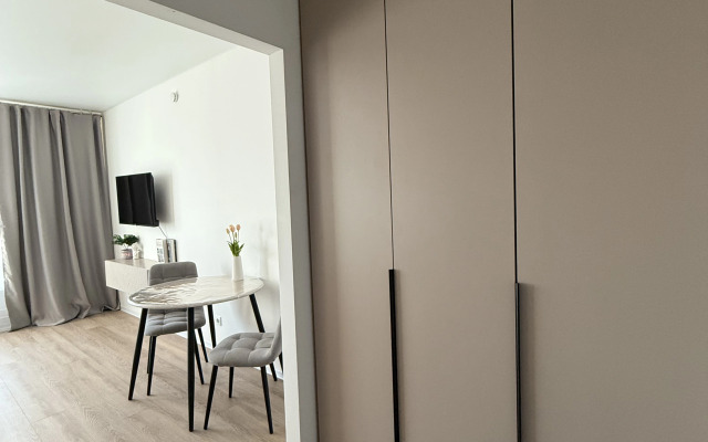 Stilnaya Studiya S Panoramnym Vidom Na Gorod Flat